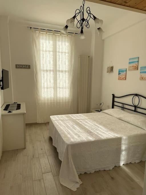Casa Margherita Санремо Экстерьер фото